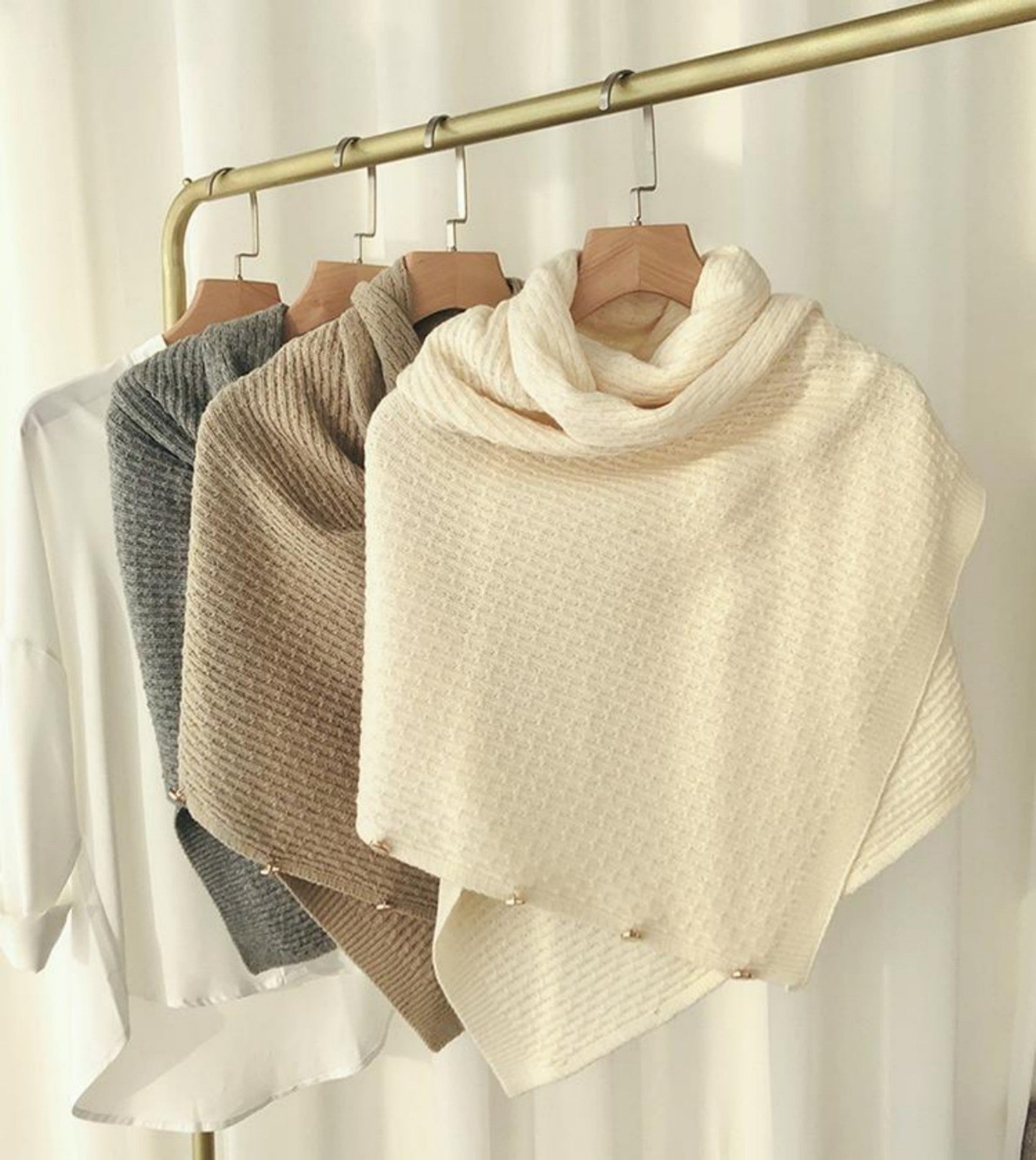 Knitted Plaid Shawl Cape with Buckle - Versatile and Warm Scarf Wrap for Women