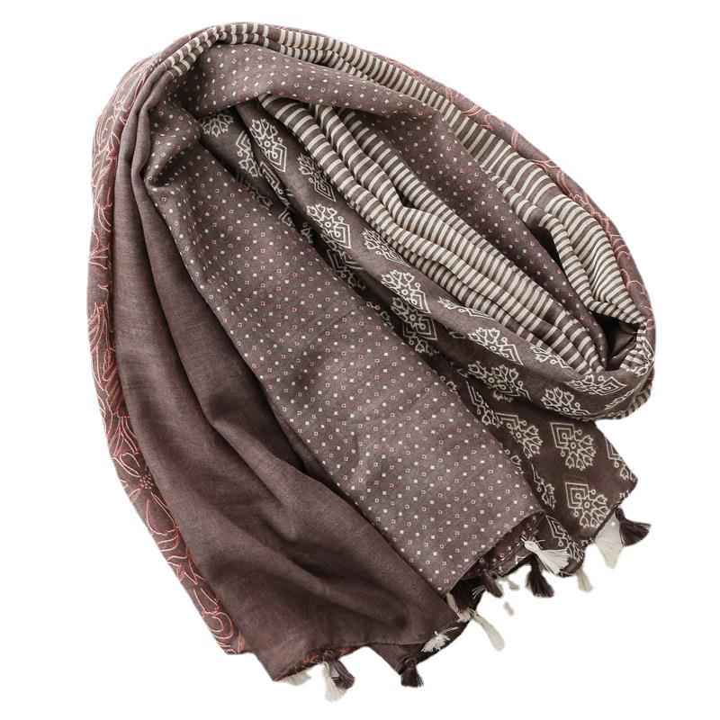 Exotic ethnic style wear accessories travel shawl cotton and linen feel Bali yarn scarf color matching geometric fringed scarf