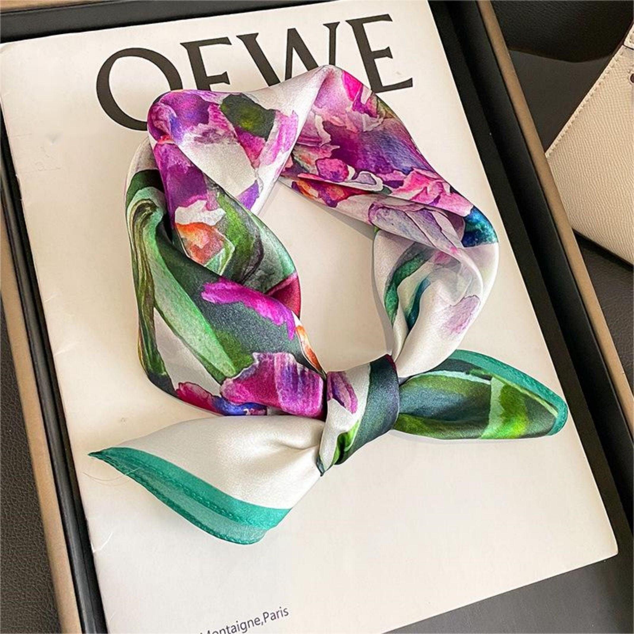 油絵花柄 100% 桑シルクスカーフ/シルクヘッドスカーフ/シルクヘアスカーフ/母の日ギフト/バッグアクセサリー/彼女へのギフト