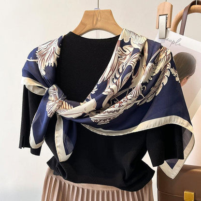 グリーン Boho Flora 大判シルクスカーフ/シルクツイルサテン/90×90cm/シルクショール/シルクバンダナ/大判サテンスカーフ/彼女へのギフト/母の日ギフト