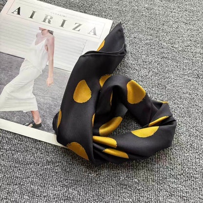 53×53cm Polka Dot Silk Square Scarf – 14mm Mulberry Silk, Hand-Rolled Edges