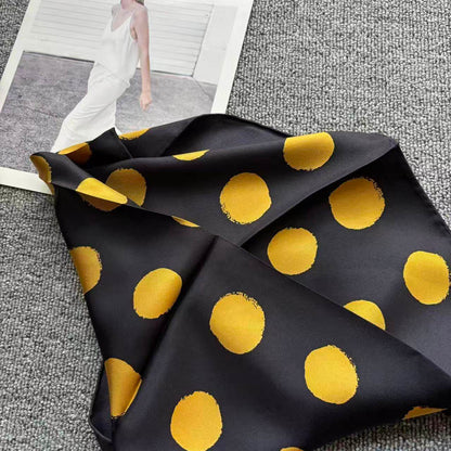 53×53cm Polka Dot Silk Square Scarf – 14mm Mulberry Silk, Hand-Rolled Edges
