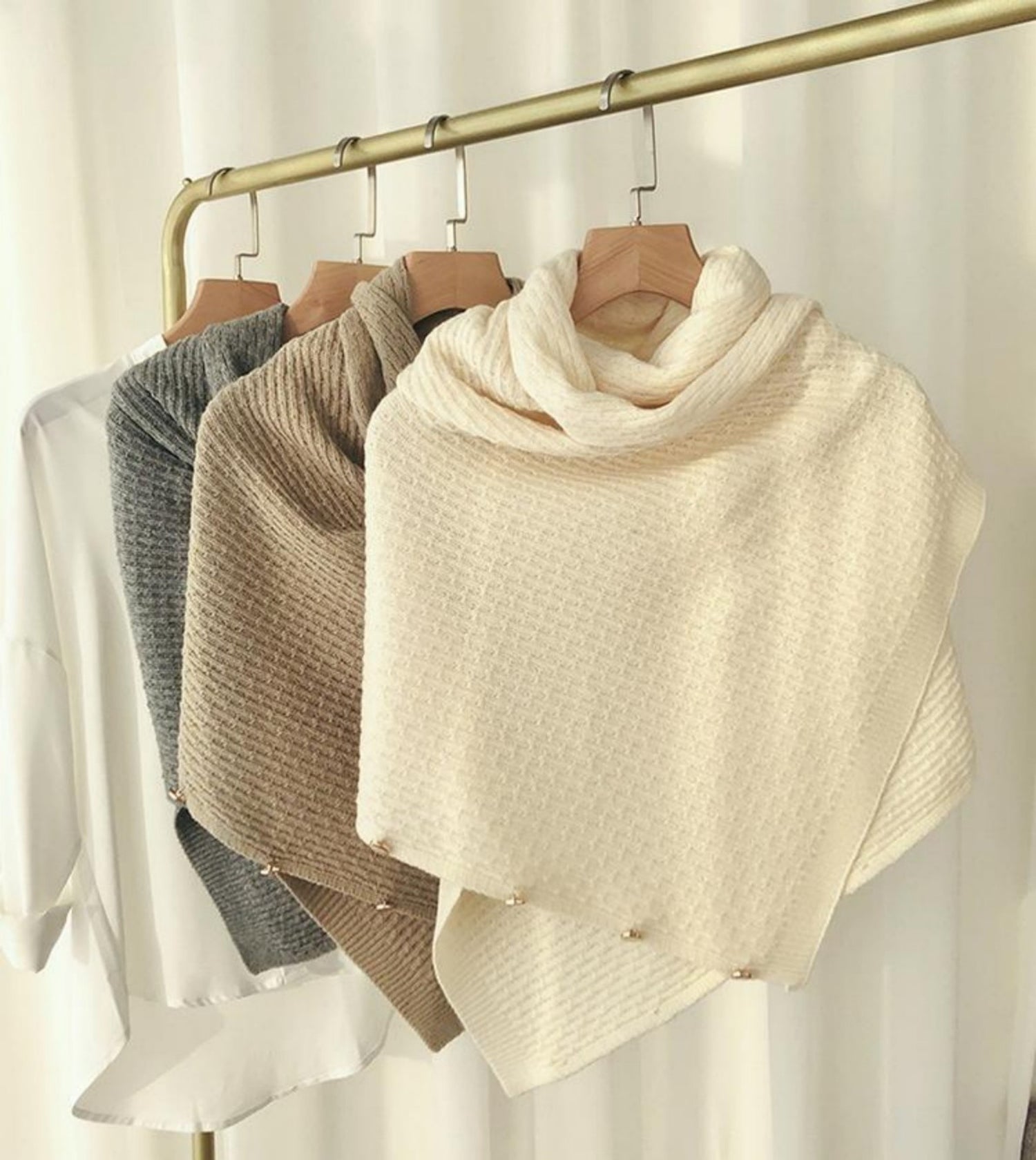 Knitted Plaid Shawl Cape with Buckle - Versatile and Warm Scarf Wrap for Women