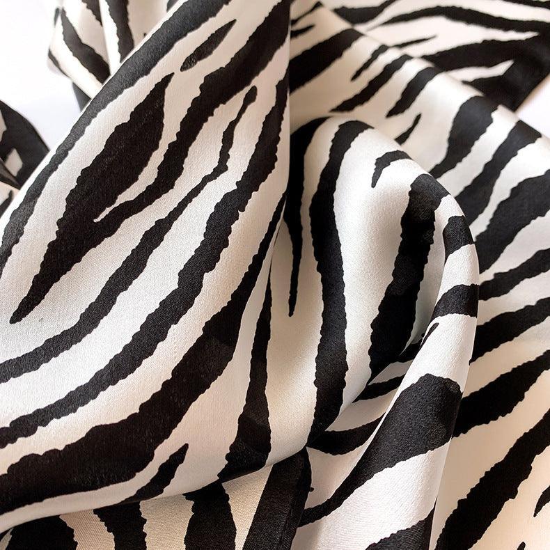 Zebrastreifen 100 % Maulbeerseidenschal/Seidenkopfschal/Seidenhaarschal/Seidenhalsschal/Muttertagsgeschenke/Taschenaccessoire/Geschenk für Sie