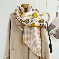 Reversible Silk & Wool Scarf – Chic Balloon Motif for Sophisticated Layering