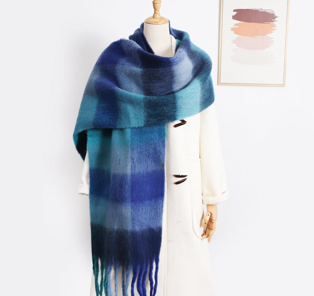 Luxurious Plaid Pattern Cashmere-Like Scarf: Vegan-Friendly Winter Accessory