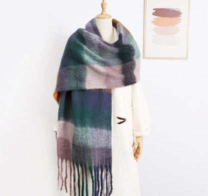 Luxurious Plaid Pattern Cashmere-Like Scarf: Vegan-Friendly Winter Accessory