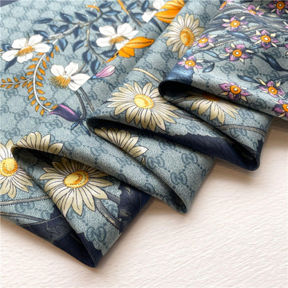 Daisy Pattern Chic Large Satin Scarf | 90x90cm Bandana | Twill Satin Shawl | Perfect Gift for Her, Mother&